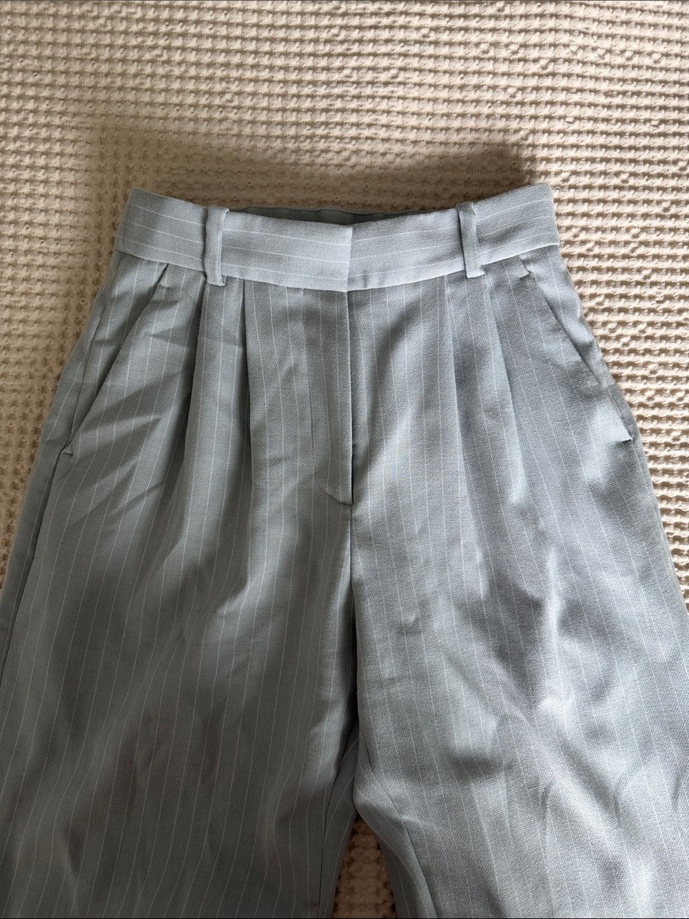 Abercrombie Light Gray Pinstripe Pleated Trousers